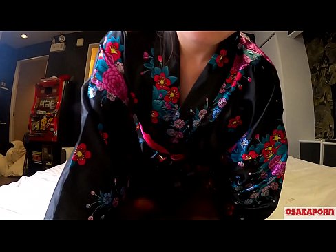 ❤️ ځوان cosplay نجلۍ په یوه آس او په یوه blowjob کې د squirt سره orgasm ته جنس خوښوي. اسيايي نجلۍ چې ويښتان لرونکې بلۍ او ښکلې سينه يې په دوديز جاپاني لباس کې په شوقيه ويډيو کې د مشت زنی ښکارندویي کوي. ساکورا 3 اوساکاپورن. ❤️❌ ❌
