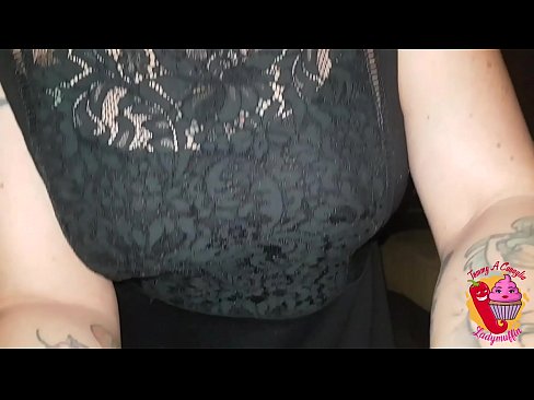 ❤️ Slutty ګامه خور هغه ته یو blowjob او هسپانوي ورکوي ❤️❌ ❌